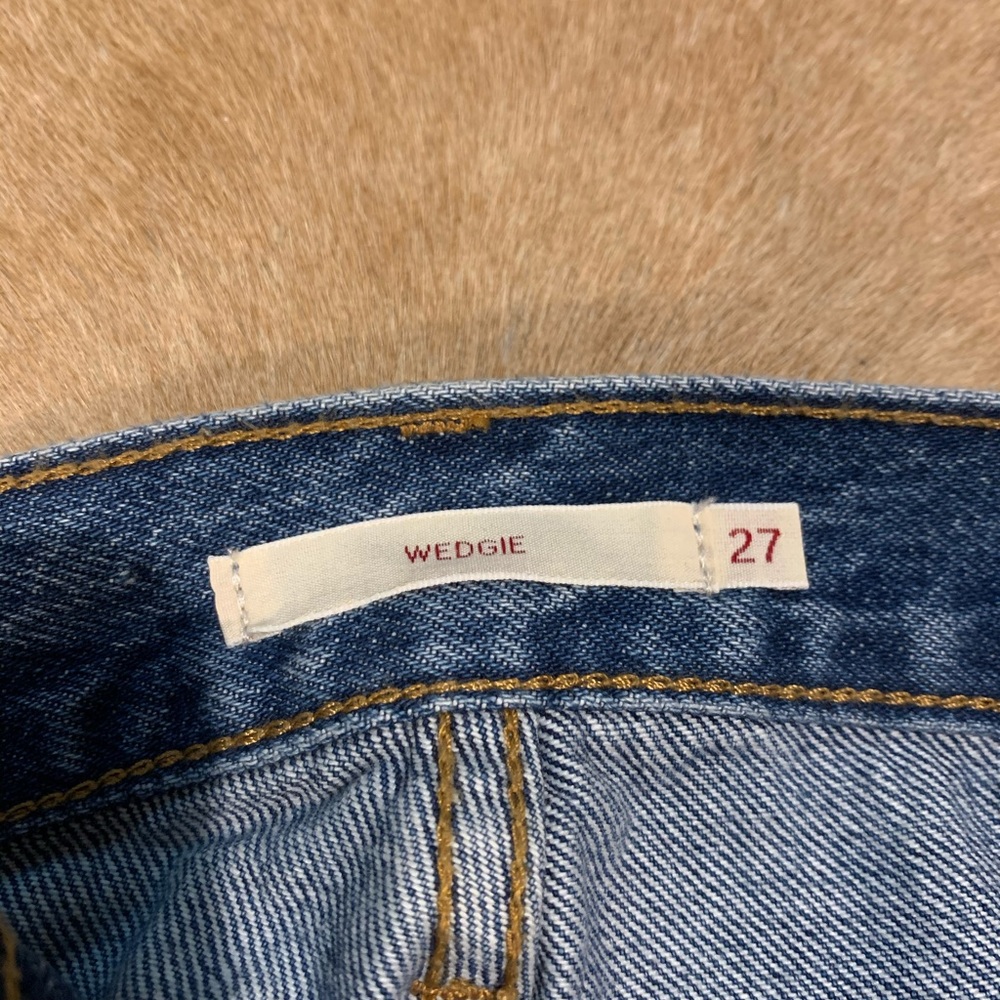 Never worn, no tags Levi’s wedgie fit 27 - Picture 4 of 4